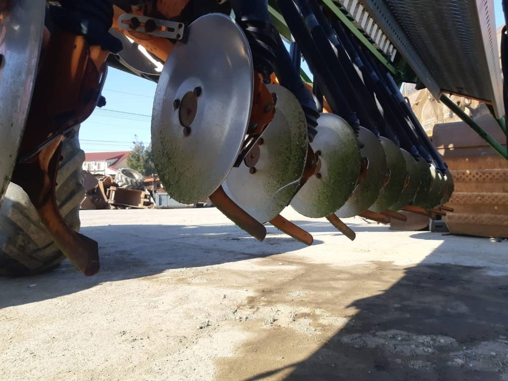 Bor benih Amazone D8-60 Super: gambar 6