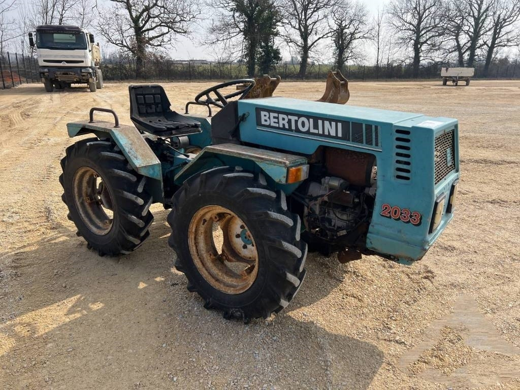 Bertolini 2033 - Traktor: gambar 2 Bertolini 2033 - Traktor: gambar 2
