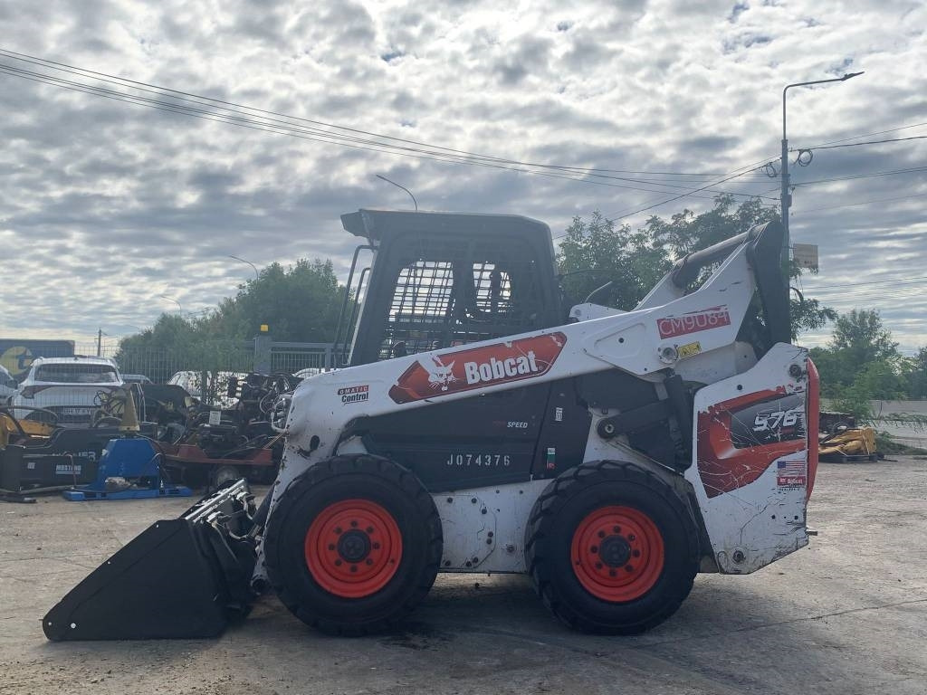 Bobcat S 76  - Skid steer: gambar 5 Bobcat S 76  - Skid steer: gambar 5