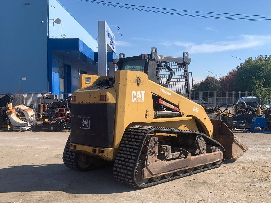 CAT 277 - Skid steer: gambar 4 CAT 277 - Skid steer: gambar 4