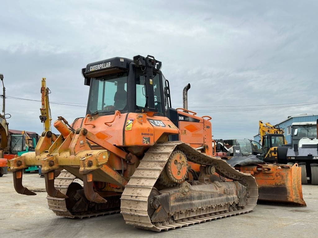CAT D 6 N LGP - Bulldozer: gambar 4 CAT D 6 N LGP - Bulldozer: gambar 4