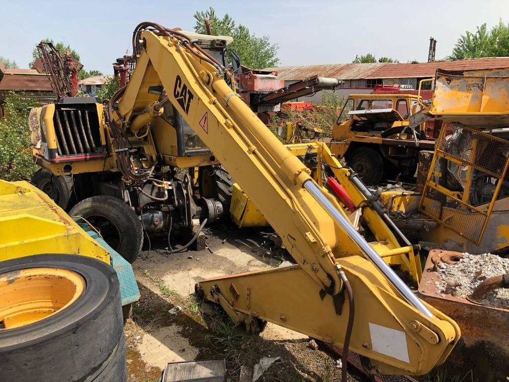 CAT M 312 FOR PARTS - Ekskavator roda: gambar 3 CAT M 312 FOR PARTS - Ekskavator roda: gambar 3