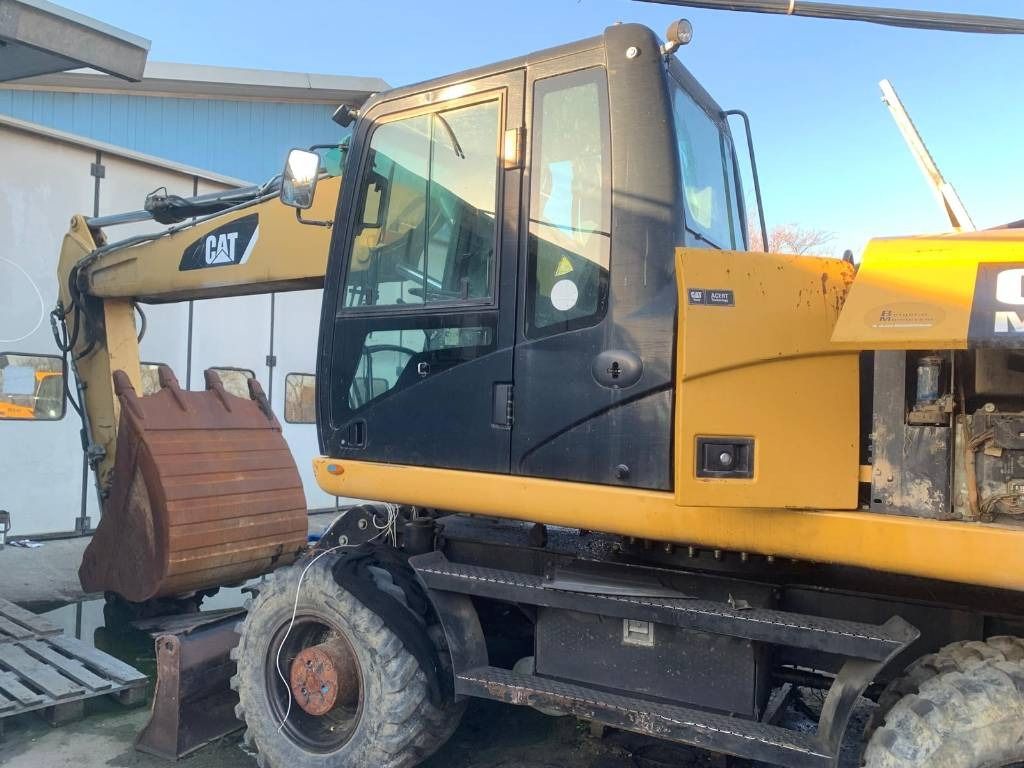CAT M 318 D FOR PARTS - Ekskavator roda: gambar 1 CAT M 318 D FOR PARTS - Ekskavator roda: gambar 1