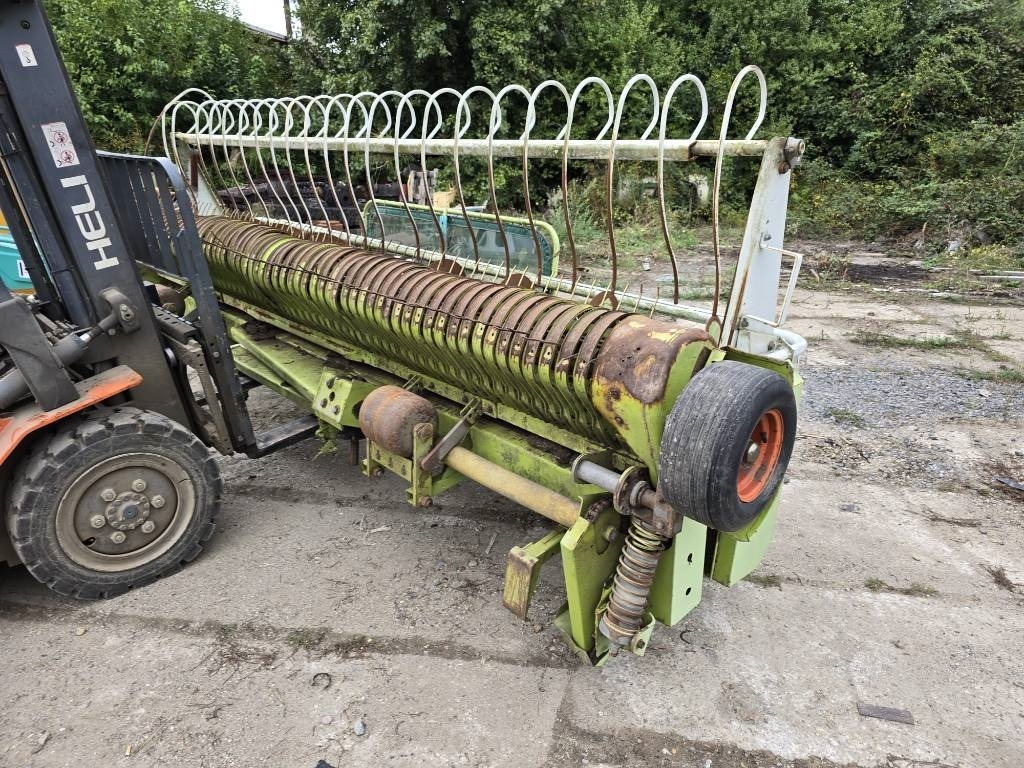 Claas PU430 - Lampiran pemanen: gambar 3 Claas PU430 - Lampiran pemanen: gambar 3