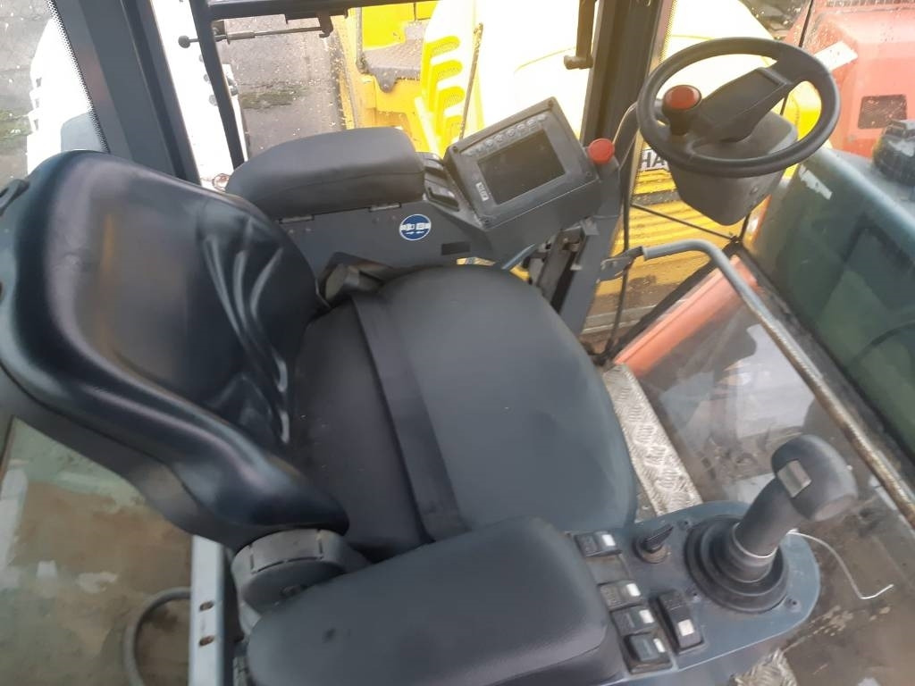 Hamm HD40 - Roller jalan: gambar 5 Hamm HD40 - Roller jalan: gambar 5