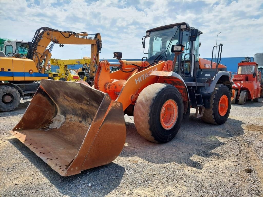 Hitachi ZW250  - Wheel loader: gambar 2 Hitachi ZW250  - Wheel loader: gambar 2