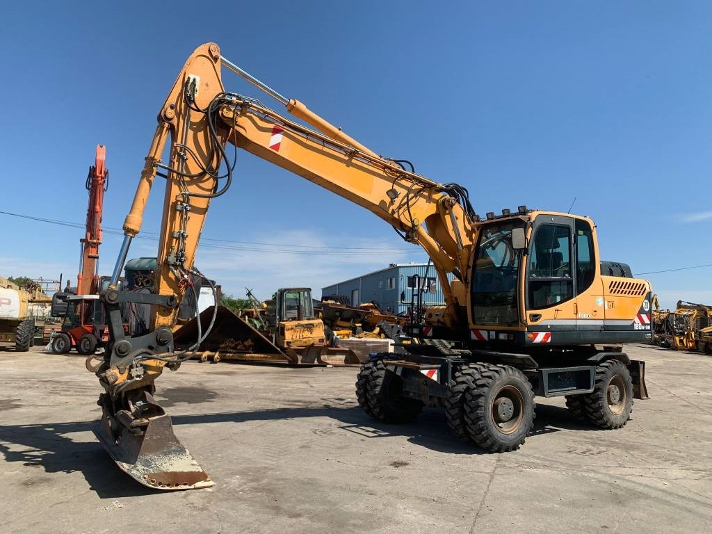 Hyundai Robex 180 W-9 A - Ekskavator roda: gambar 1 Hyundai Robex 180 W-9 A - Ekskavator roda: gambar 1