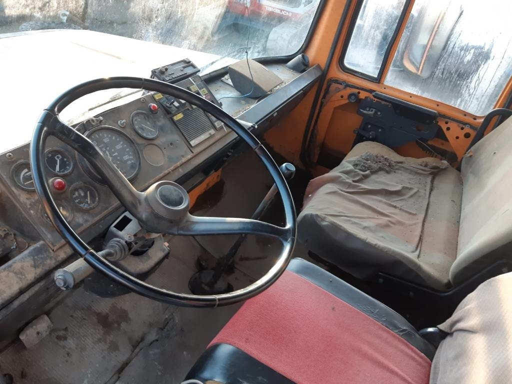 Truk jungkit Iveco Magirus: gambar 7