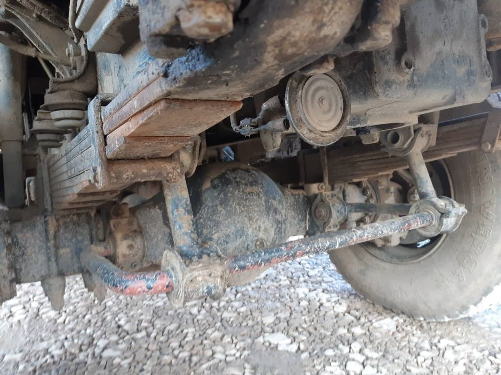 Truk jungkit Iveco Magirus: gambar 8