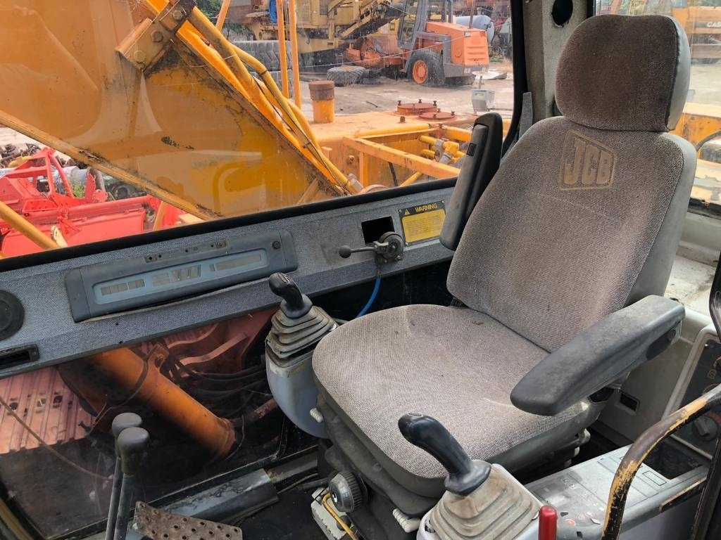 JCB JS 103 FOR PARTS - Ekskavator perayap: gambar 5 JCB JS 103 FOR PARTS - Ekskavator perayap: gambar 5