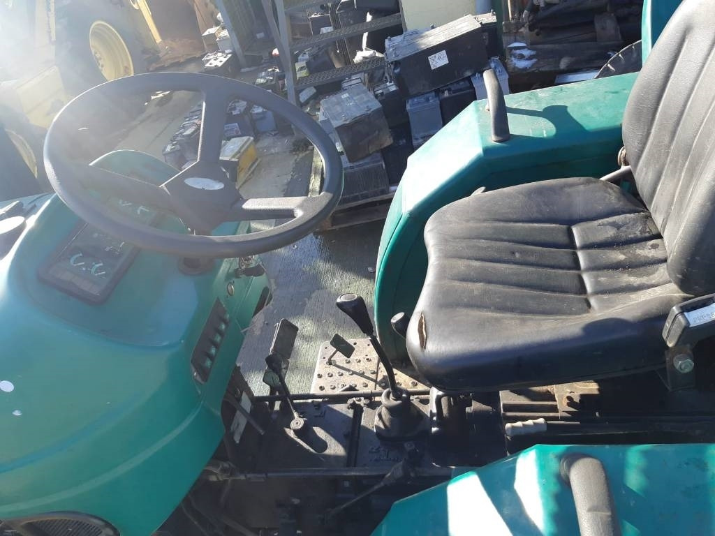 Jinma 254 - Traktor: gambar 5 Jinma 254 - Traktor: gambar 5