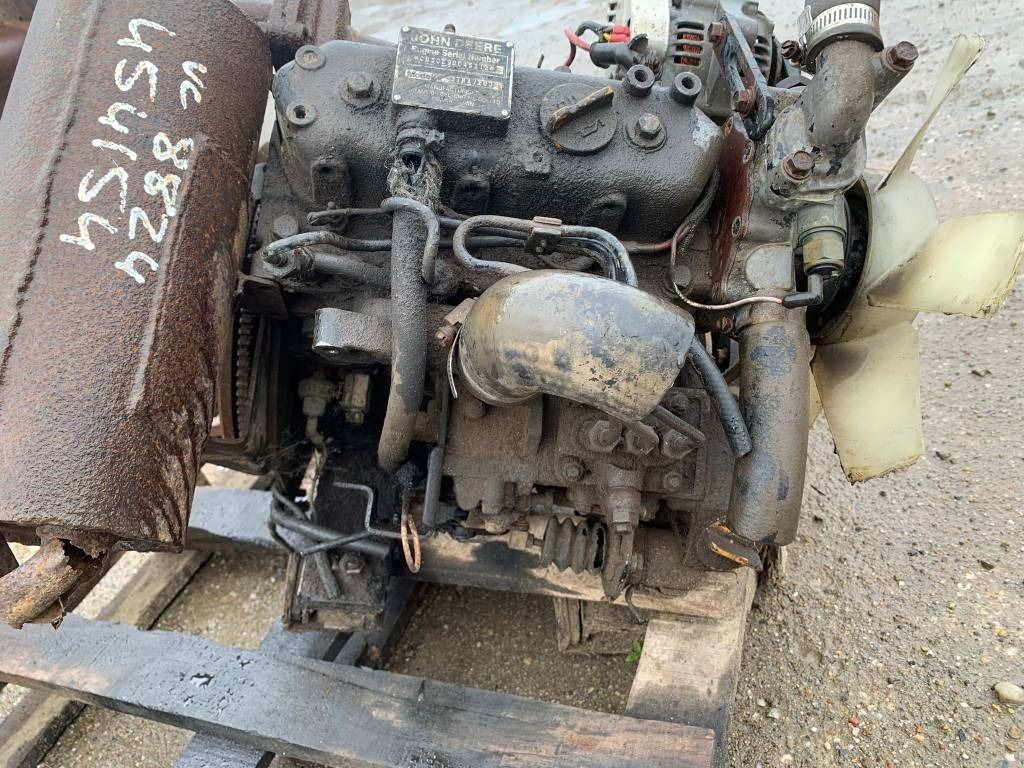 John Deere 3TNA72UJ ENGINE - Mesin untuk Peralatan konstruksi: gambar 1 John Deere 3TNA72UJ ENGINE - Mesin untuk Peralatan konstruksi: gambar 1