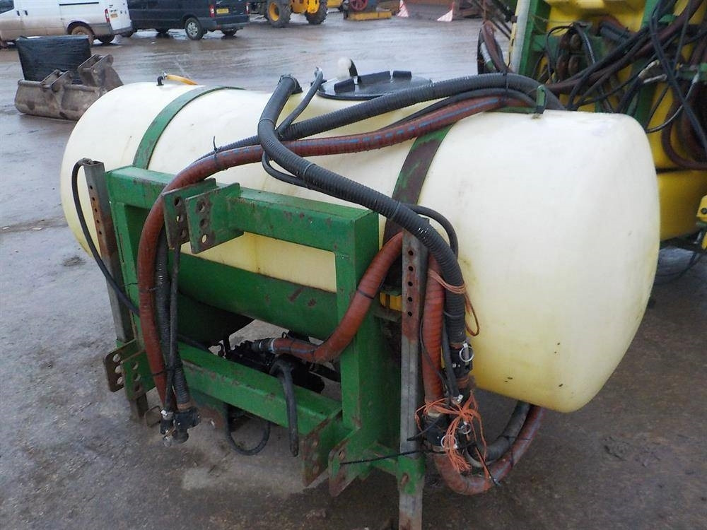 Penyemprot traktor John Deere 510: gambar 8 Penyemprot traktor John Deere 510: gambar 8