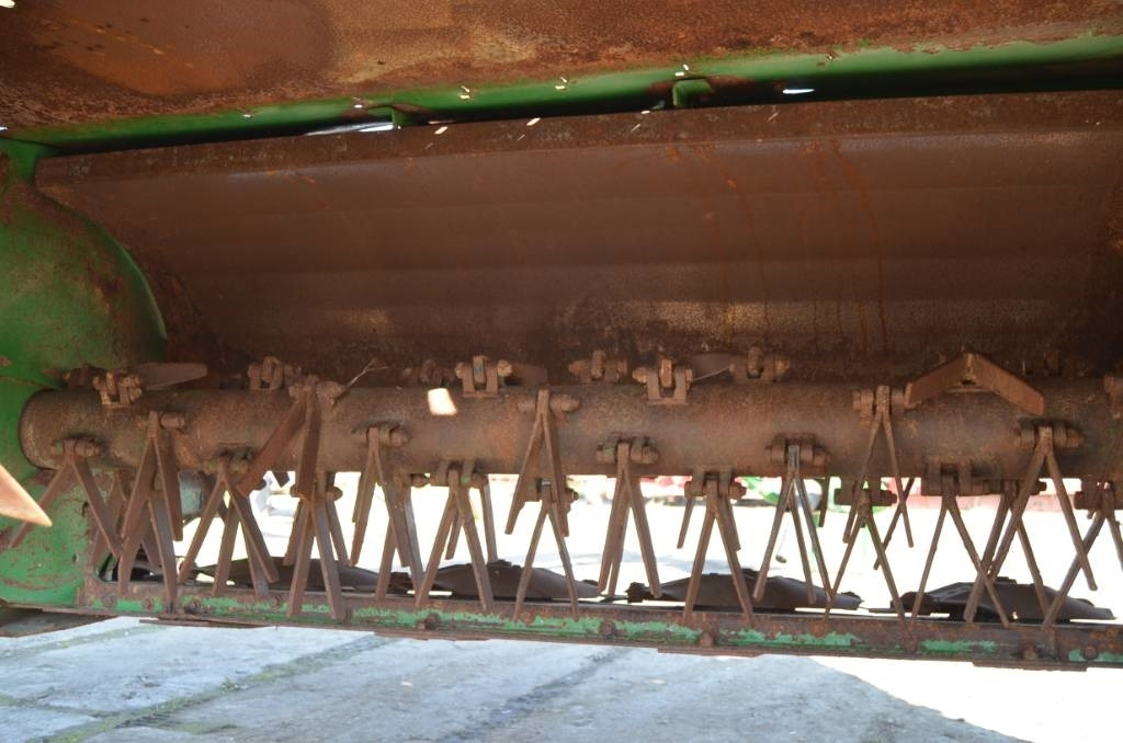 John Deere 530 - Mesin pemotong padang rumput: gambar 3 John Deere 530 - Mesin pemotong padang rumput: gambar 3