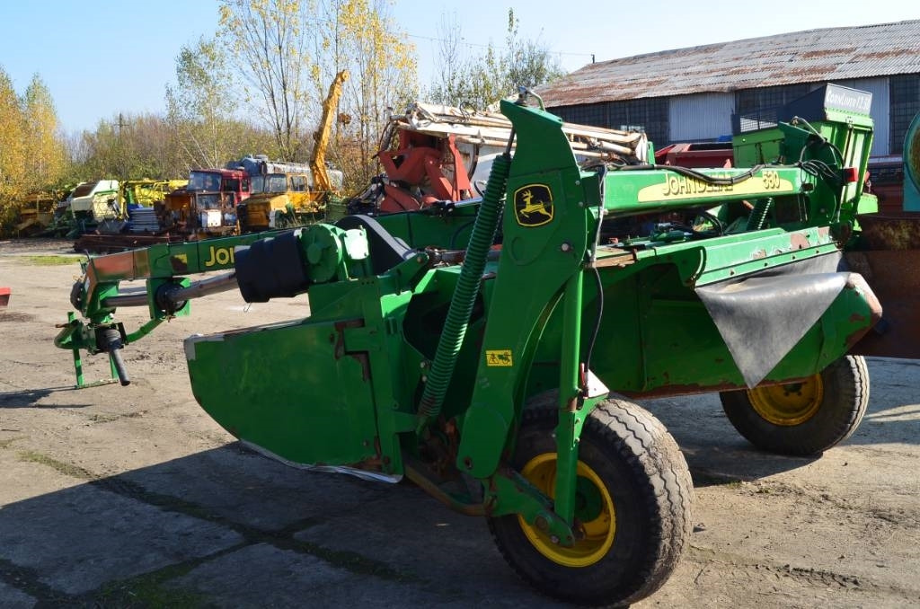 John Deere 530 - Mesin pemotong padang rumput: gambar 4 John Deere 530 - Mesin pemotong padang rumput: gambar 4