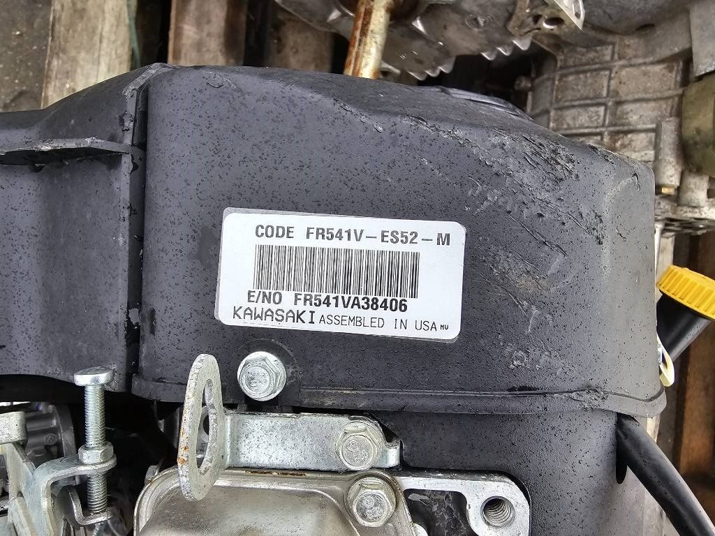 Kawasaki SRB3/P V-0113 ENGINE - Mesin untuk Peralatan konstruksi: gambar 5 Kawasaki SRB3/P V-0113 ENGINE - Mesin untuk Peralatan konstruksi: gambar 5