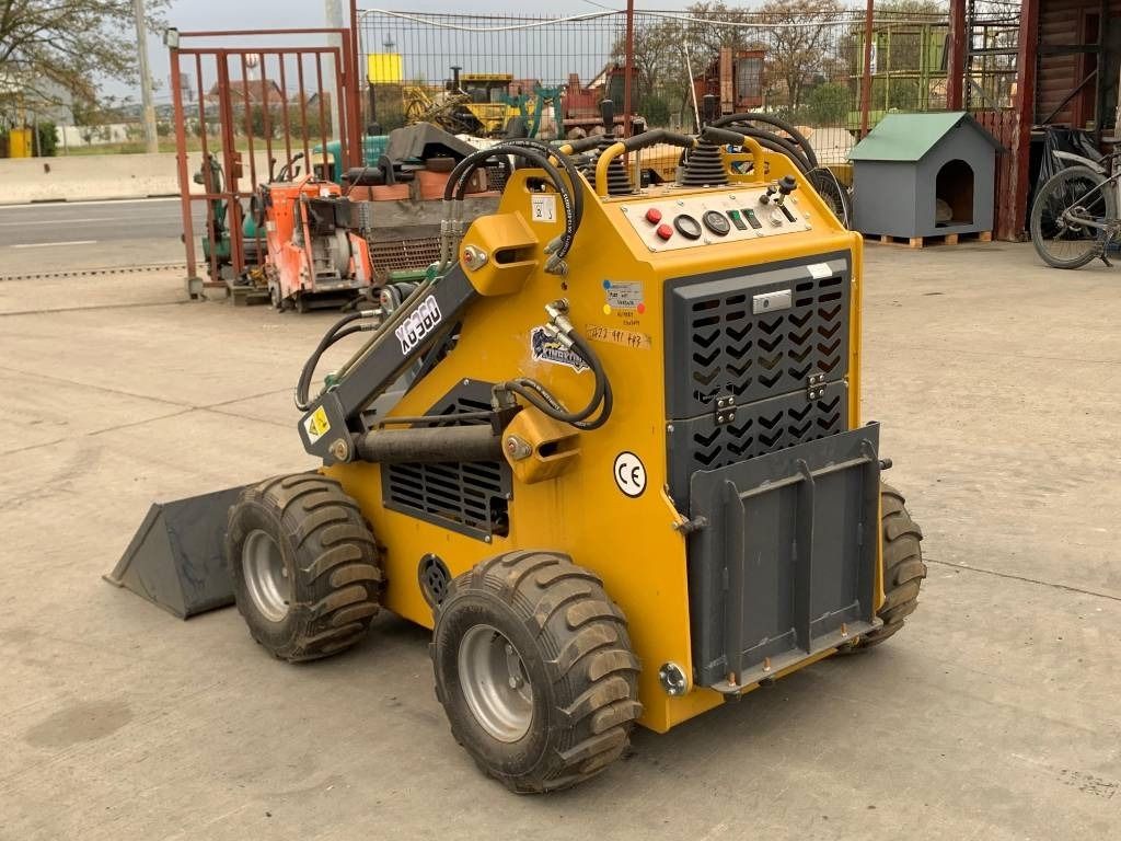 KingKong XG360 - Skid steer: gambar 5 KingKong XG360 - Skid steer: gambar 5