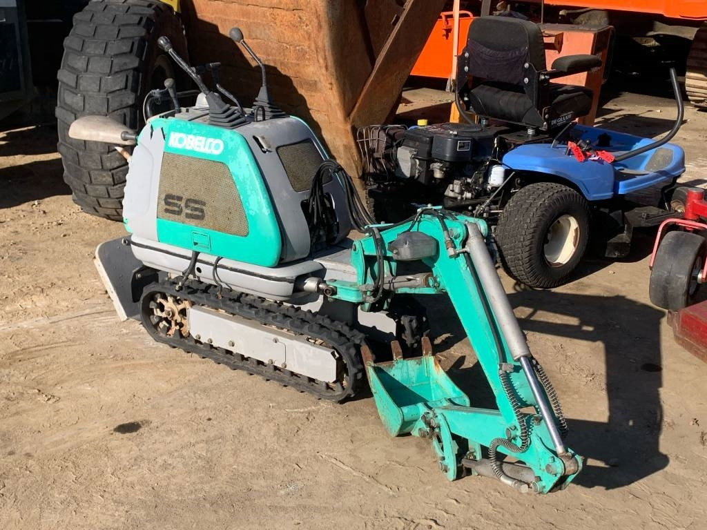 Kobelco SS 1 - Ekskavator mini: gambar 1 Kobelco SS 1 - Ekskavator mini: gambar 1