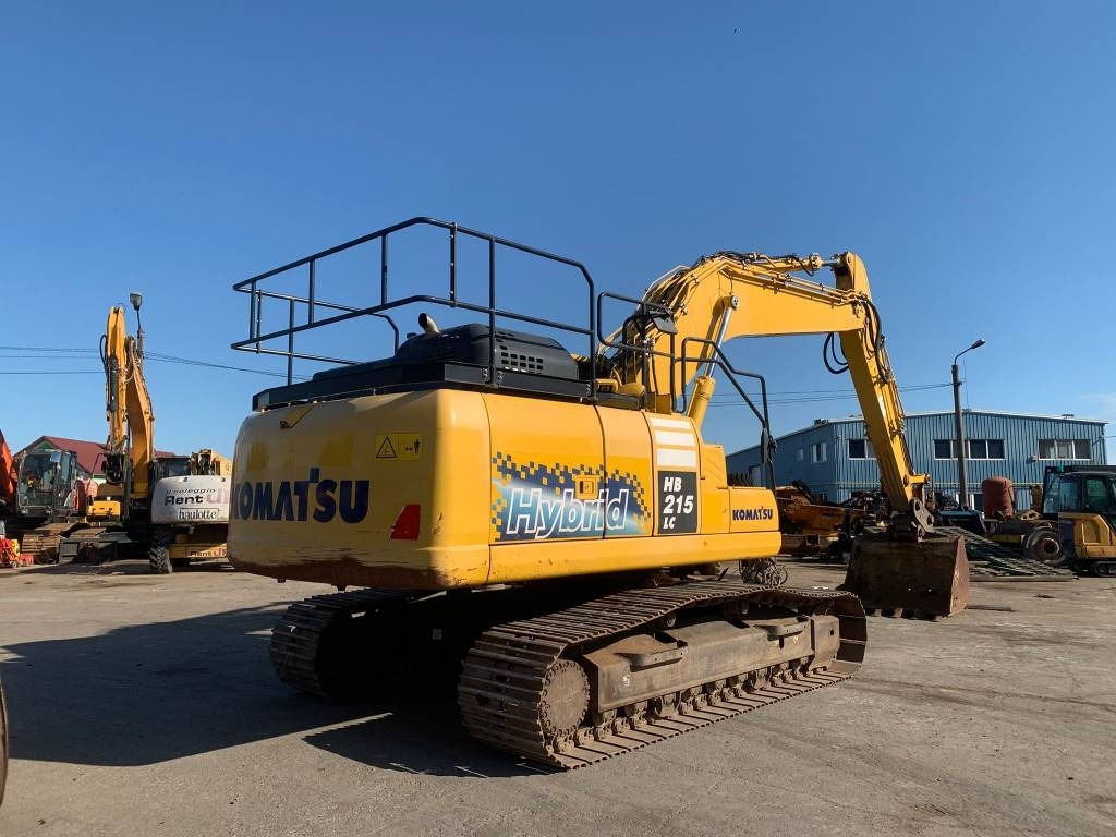 Komatsu HB 215 LC-3 - Ekskavator perayap: gambar 4 Komatsu HB 215 LC-3 - Ekskavator perayap: gambar 4