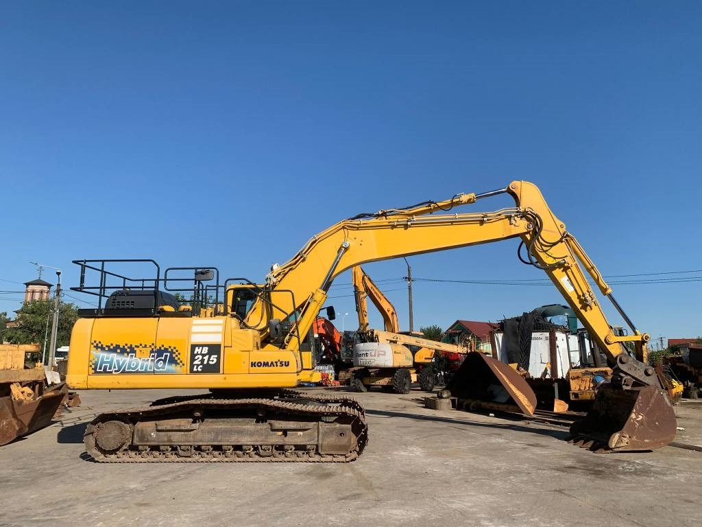 Komatsu HB 215 LC-3 - Ekskavator perayap: gambar 3 Komatsu HB 215 LC-3 - Ekskavator perayap: gambar 3