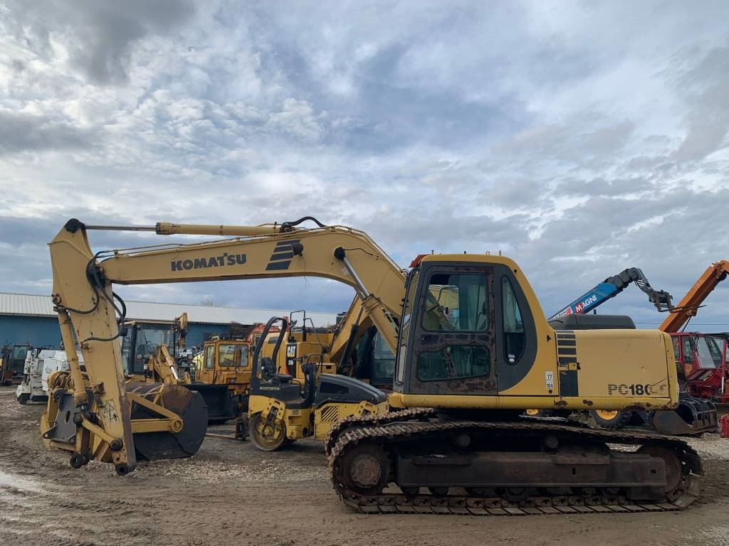 Komatsu PC 180 LC-6K - Ekskavator perayap: gambar 2 Komatsu PC 180 LC-6K - Ekskavator perayap: gambar 2