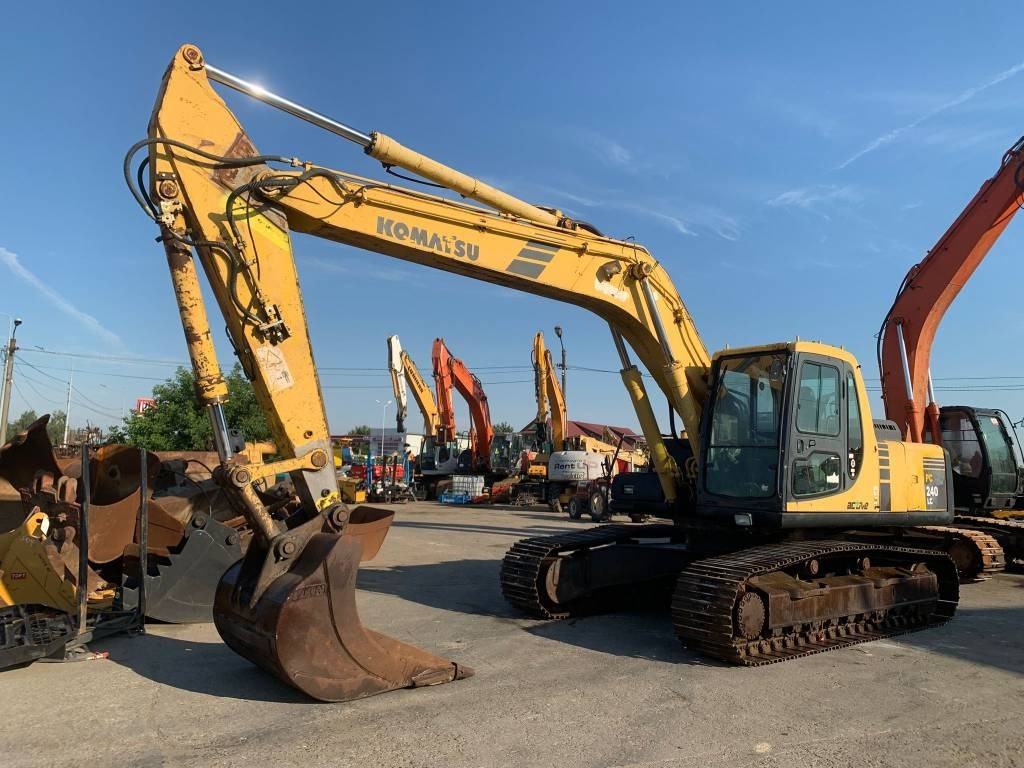 Komatsu PC 240 NLC-6K - Ekskavator perayap: gambar 1 Komatsu PC 240 NLC-6K - Ekskavator perayap: gambar 1