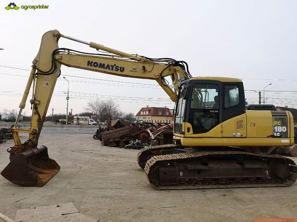 Komatsu PC180LC-7K - Ekskavator perayap: gambar 2 Komatsu PC180LC-7K - Ekskavator perayap: gambar 2