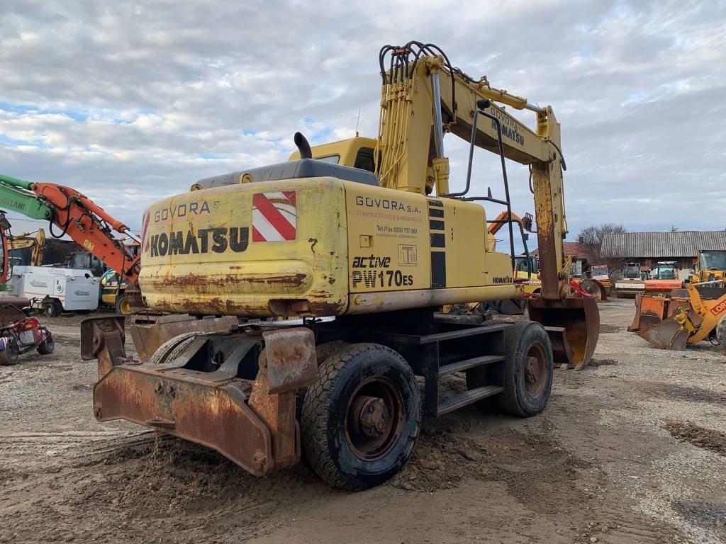 Komatsu PW 170 ES - Ekskavator roda: gambar 4 Komatsu PW 170 ES - Ekskavator roda: gambar 4