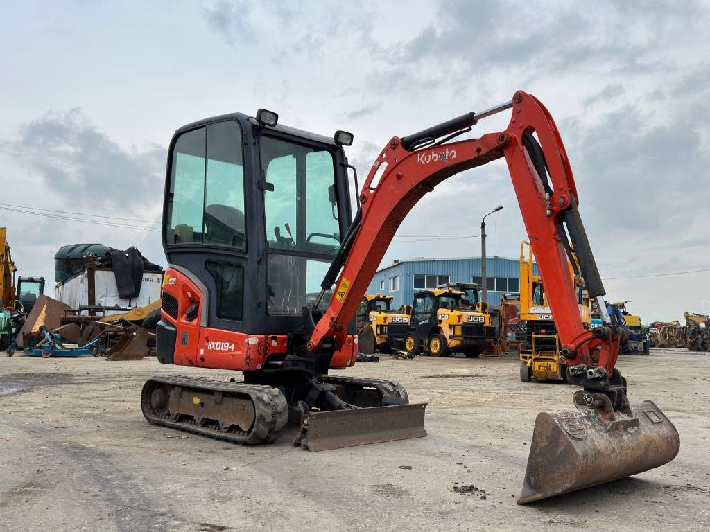 Kubota KX 019-4 - Ekskavator mini: gambar 1 Kubota KX 019-4 - Ekskavator mini: gambar 1