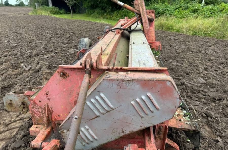 Kuhn 6 - Mesin pemotong chopper/ Mulcher: gambar 2 Kuhn 6 - Mesin pemotong chopper/ Mulcher: gambar 2