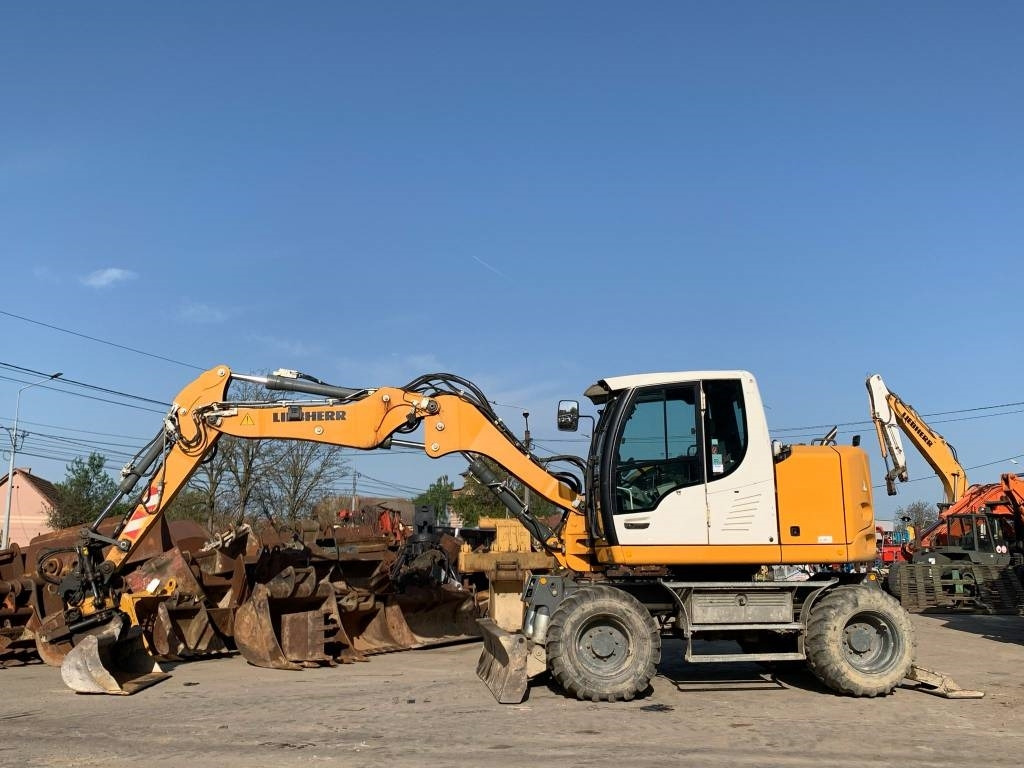 Ekskavator roda Liebherr A912 Compact+Engcon Rototilt: gambar 10