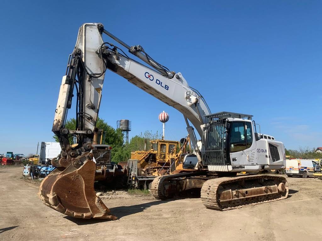 Liebherr R 936 LC Liebherr R 936 LC - Ekskavator perayap: gambar 1 Liebherr R 936 LC Liebherr R 936 LC - Ekskavator perayap: gambar 1