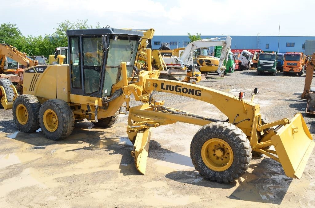 Liugong CLG 418 - Grader: gambar 2 Liugong CLG 418 - Grader: gambar 2
