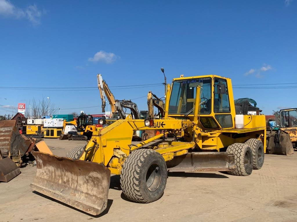 MBU G130A - Grader: gambar 1 MBU G130A - Grader: gambar 1