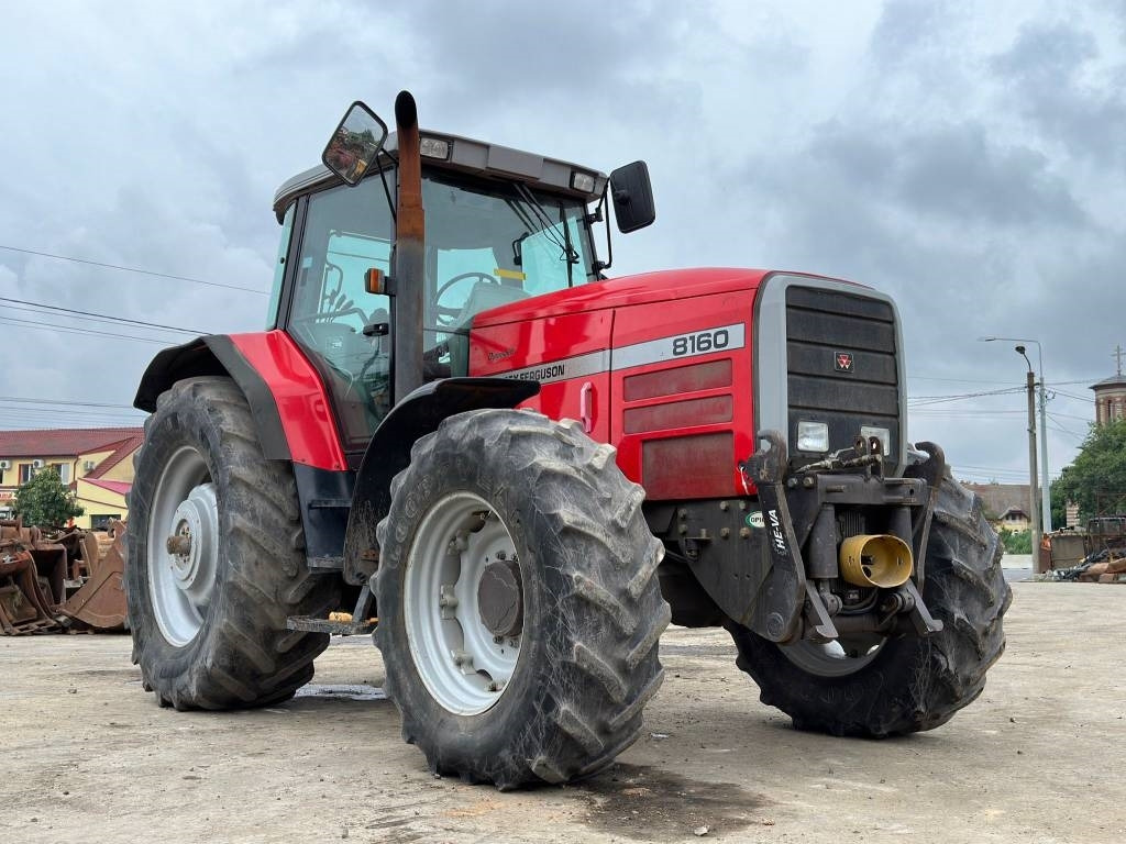 Massey Ferguson 8160 - Traktor: gambar 1 Massey Ferguson 8160 - Traktor: gambar 1