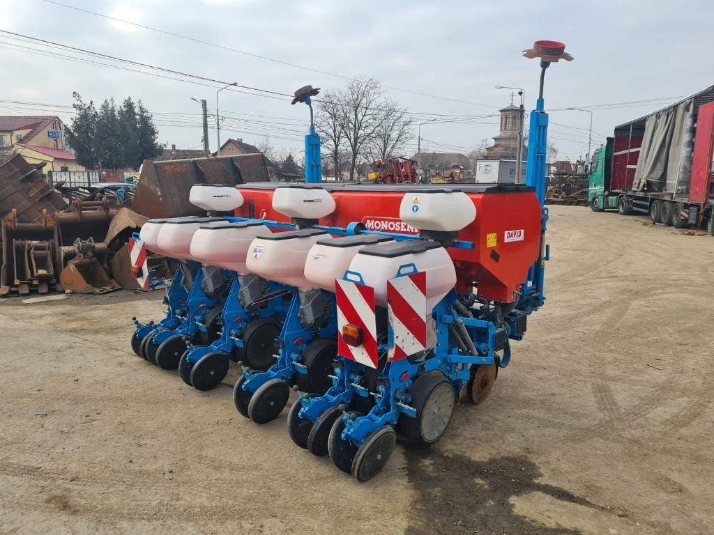 Monosem NG 4 Plus - Penabur presisi: gambar 3 Monosem NG 4 Plus - Penabur presisi: gambar 3