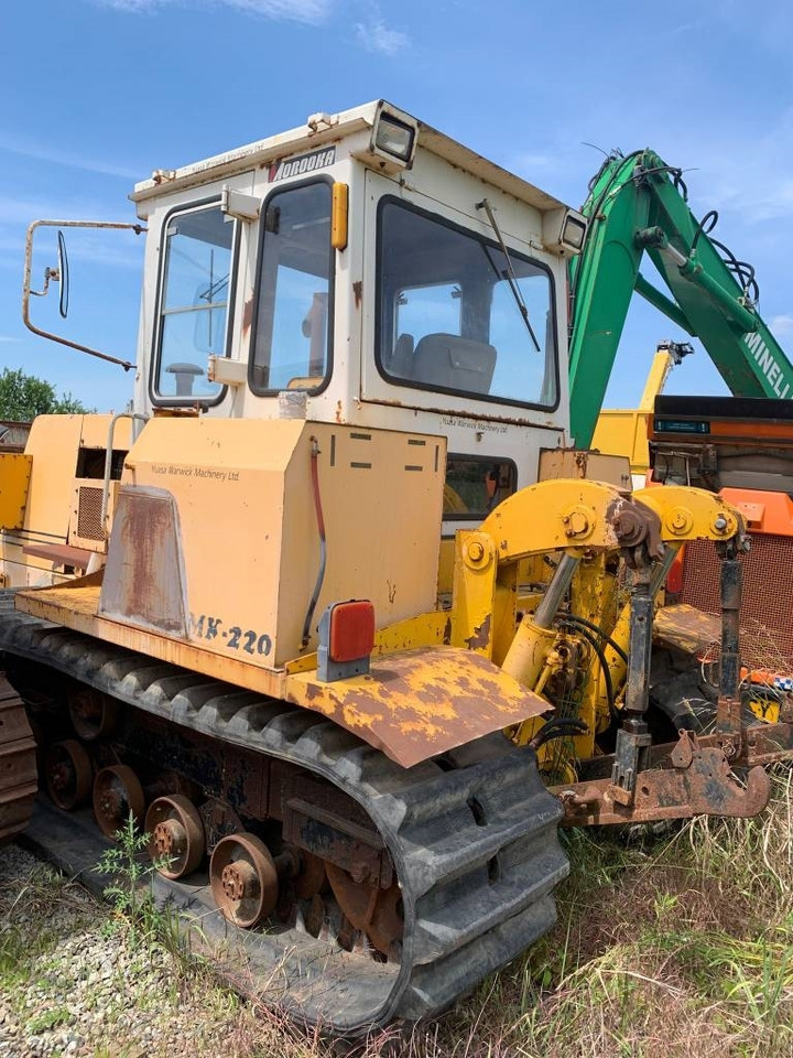 Morooka MK220 - Traktor: gambar 3 Morooka MK220 - Traktor: gambar 3