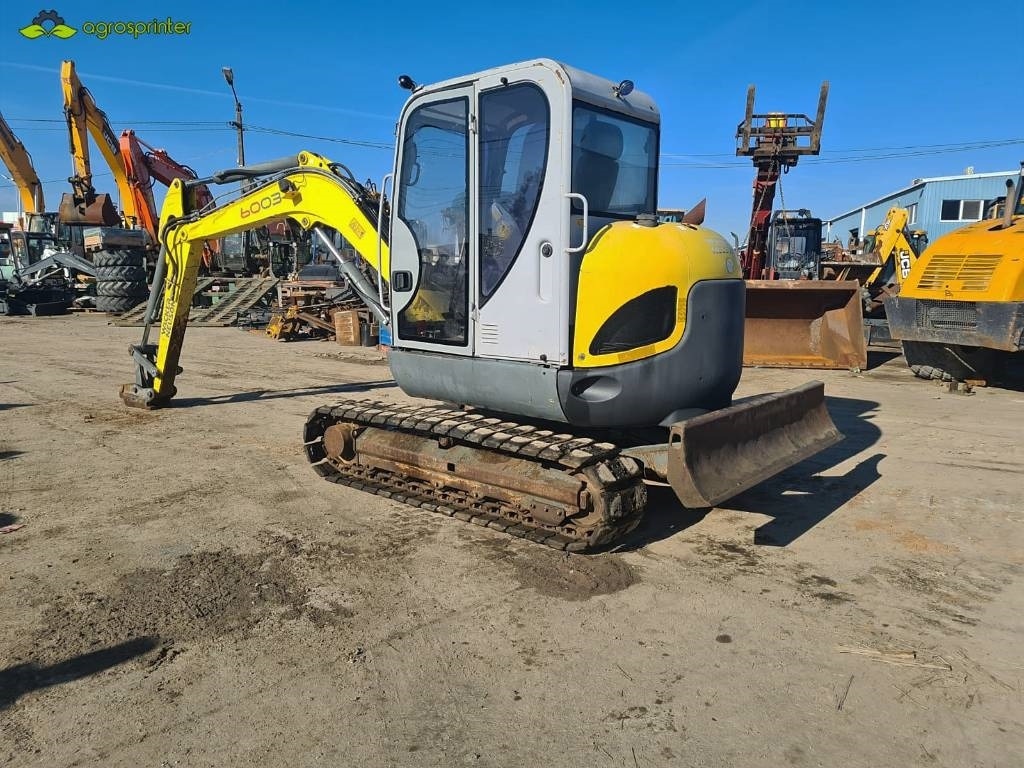 Neuson 6003 - Ekskavator mini: gambar 3 Neuson 6003 - Ekskavator mini: gambar 3