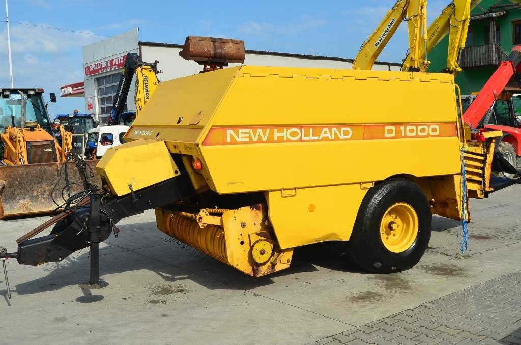 New Holland D1000 - Baler persegi: gambar 1 New Holland D1000 - Baler persegi: gambar 1