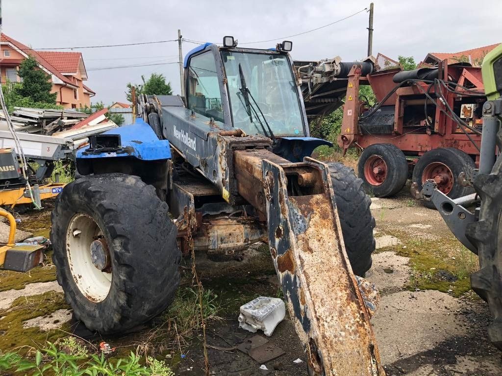 New Holland LM 435-410 FOR PARTS - Telehandler: gambar 1 New Holland LM 435-410 FOR PARTS - Telehandler: gambar 1