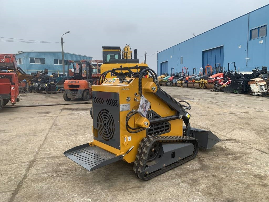 Newrick ZW480 - Skid steer: gambar 4 Newrick ZW480 - Skid steer: gambar 4