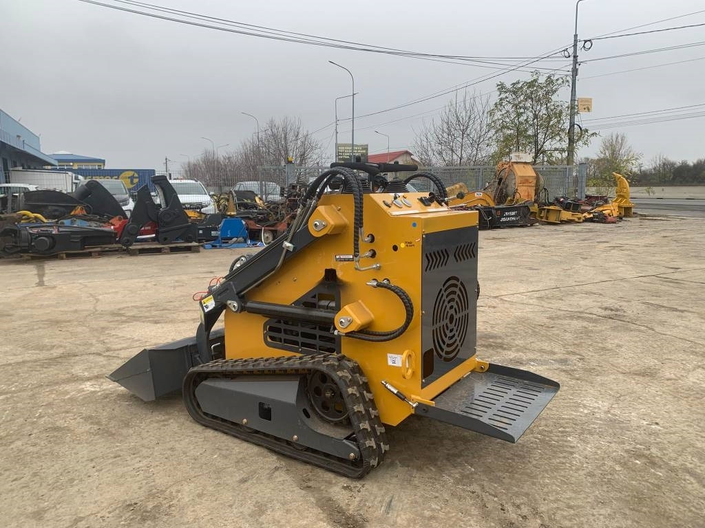 Newrick ZW480 - Skid steer: gambar 3 Newrick ZW480 - Skid steer: gambar 3