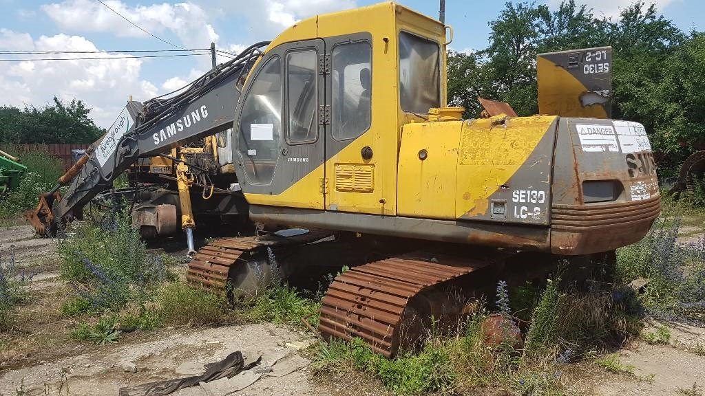 Samsung SE 130 LC-2 - Ekskavator perayap: gambar 2 Samsung SE 130 LC-2 - Ekskavator perayap: gambar 2