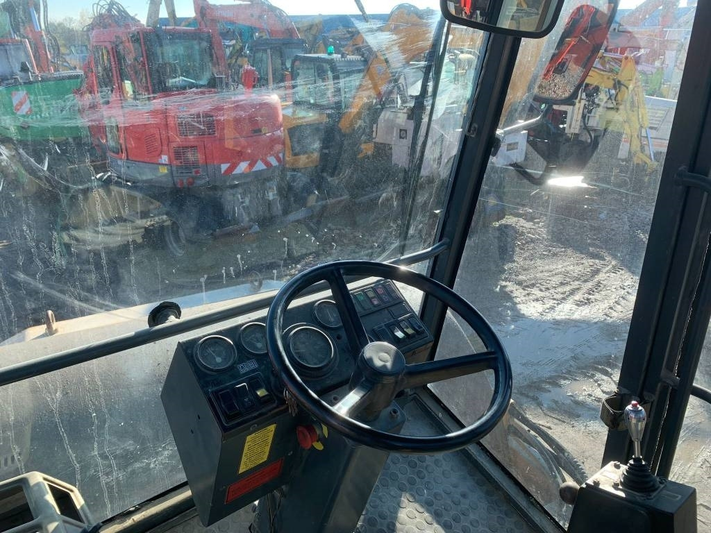 Stavostroj VV 2500D - Pemadat: gambar 3 Stavostroj VV 2500D - Pemadat: gambar 3