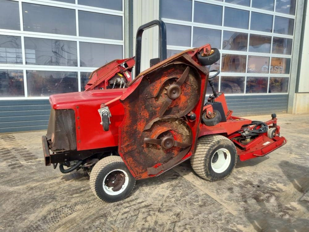Toro GROUNDSMASTER 30410 - Mesin pemotong rumput: gambar 3 Toro GROUNDSMASTER 30410 - Mesin pemotong rumput: gambar 3