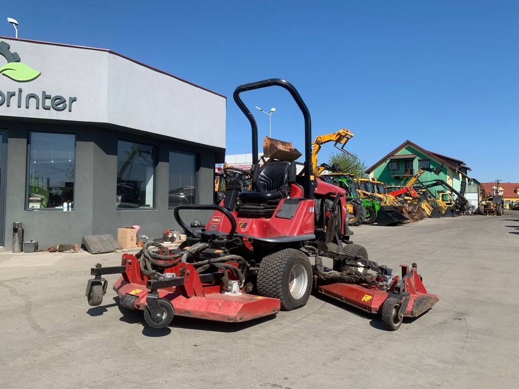 Toro R3240T Toro R3240T - Mesin pemotong rumput: gambar 1 Toro R3240T Toro R3240T - Mesin pemotong rumput: gambar 1