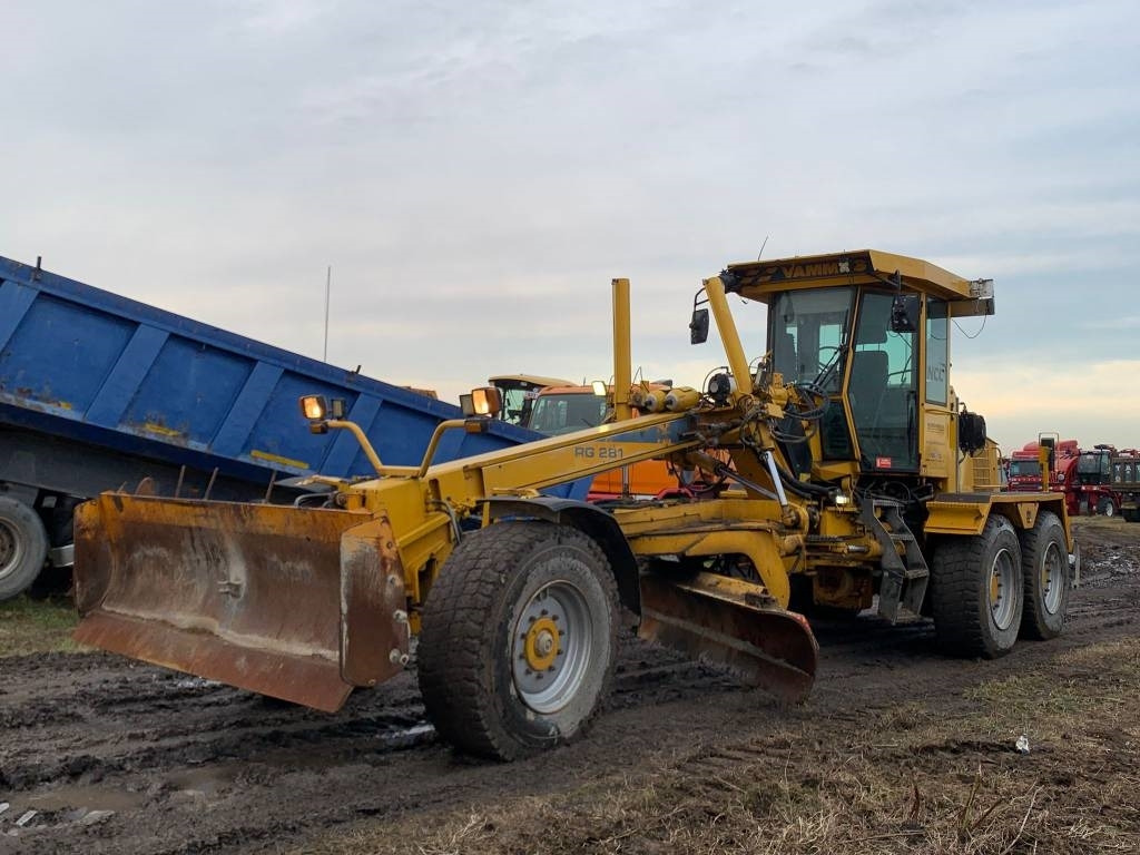 Vammas RG 281 - Grader: gambar 1 Vammas RG 281 - Grader: gambar 1