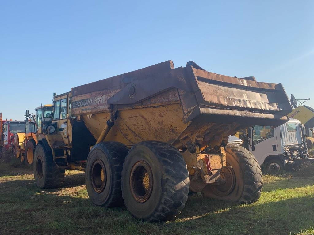 Volvo A 25 C - Tempat sampah artikulasi: gambar 3 Volvo A 25 C - Tempat sampah artikulasi: gambar 3