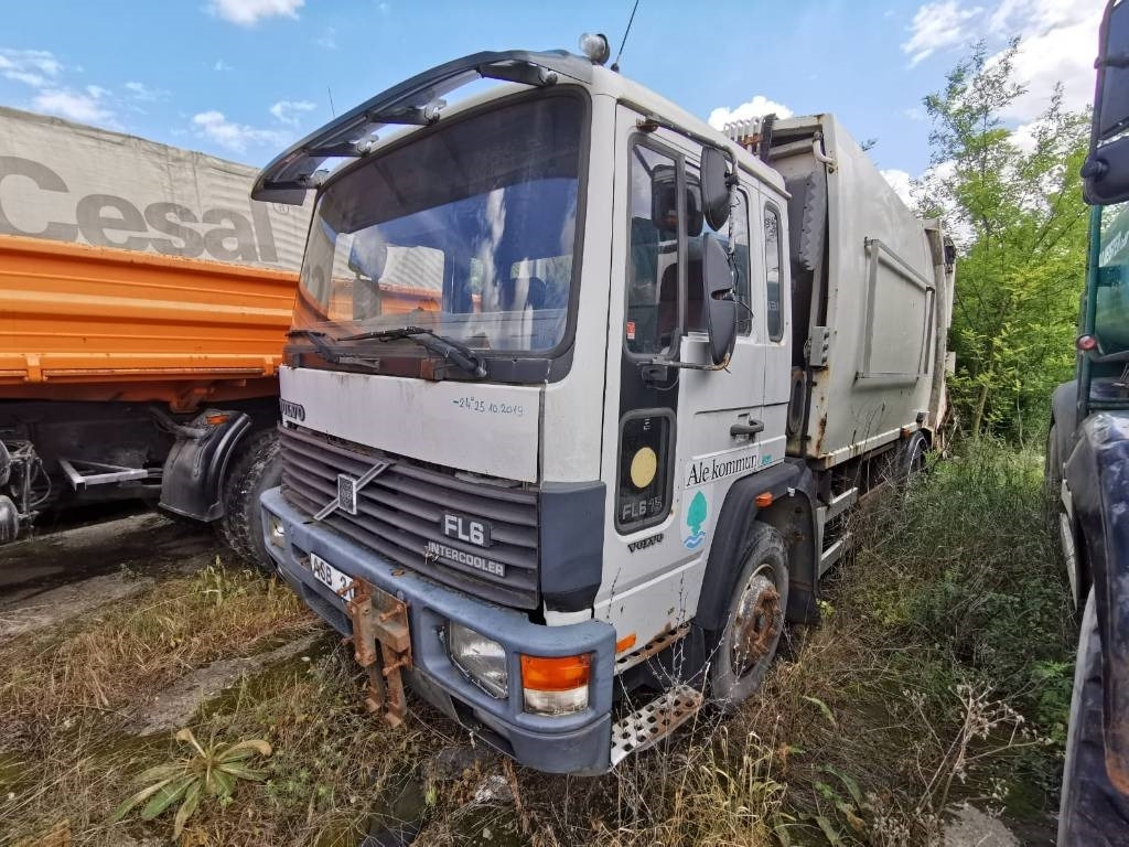 Volvo FL6 - Truk sampah: gambar 1 Volvo FL6 - Truk sampah: gambar 1