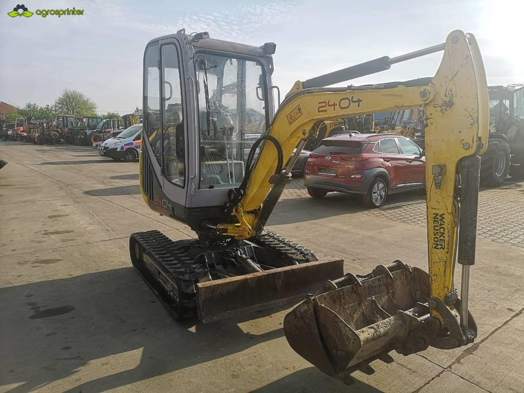 Wacker Neuson 2404 - Ekskavator mini: gambar 4 Wacker Neuson 2404 - Ekskavator mini: gambar 4